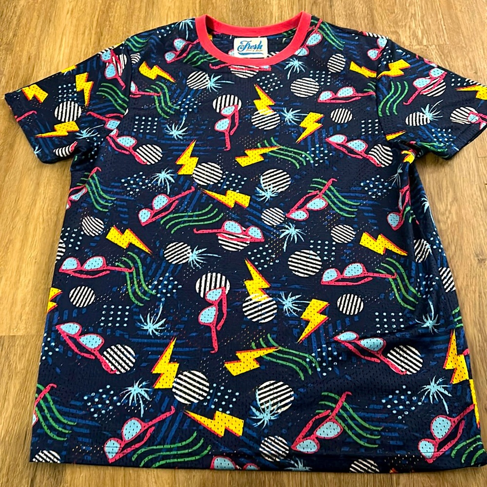 Fresh Prints of Bel Air Vintage All Over Print Shirt
M
